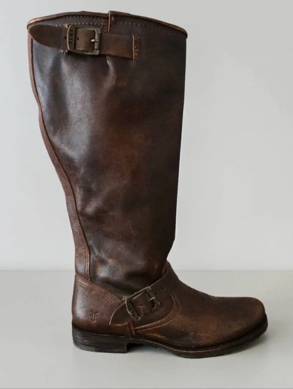 Frye classic veronica